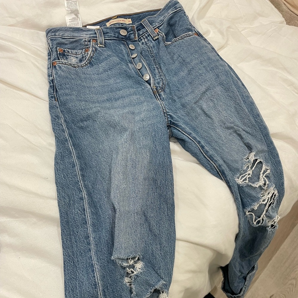 Levi’s straight leg